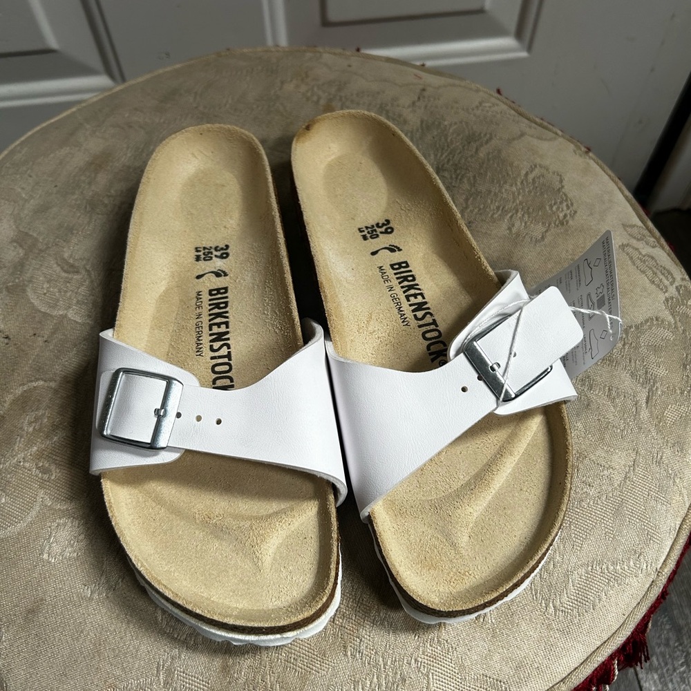 Birkenstock Madrid Off-White Suede Footbed Slip-On Clogs Sz 39